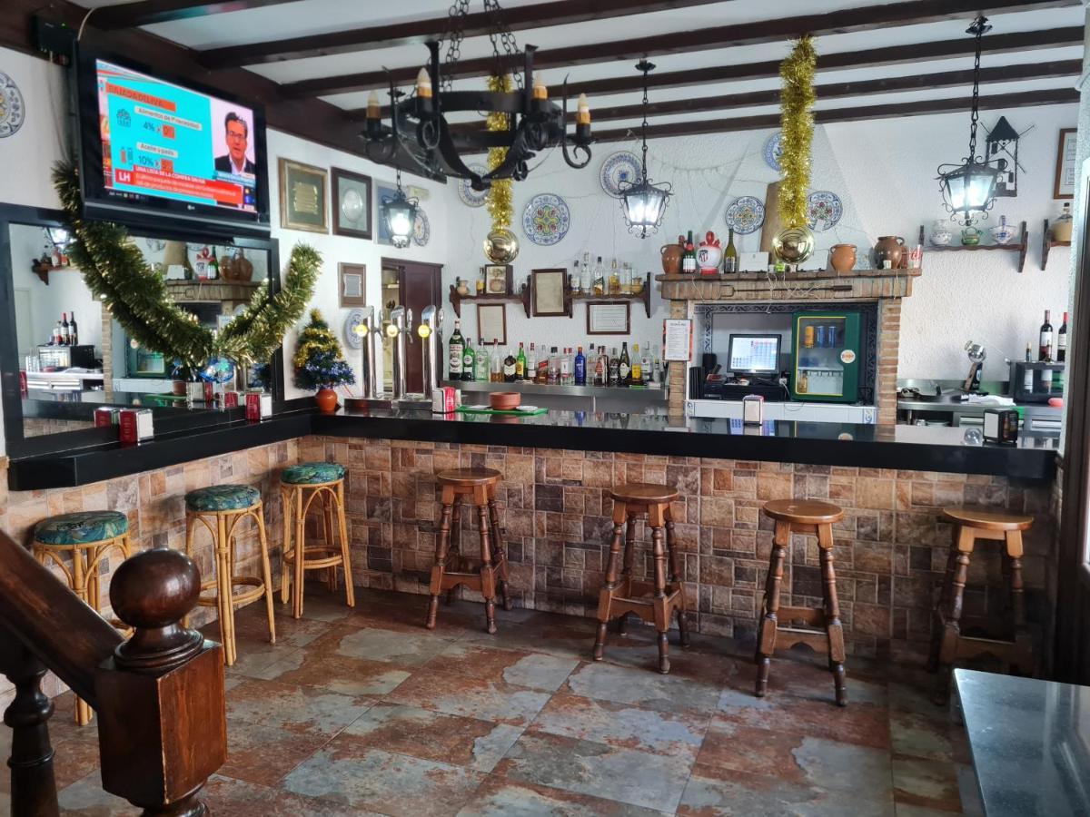 فندق Hostal El Hidalgo Villaluenga المظهر الخارجي الصورة