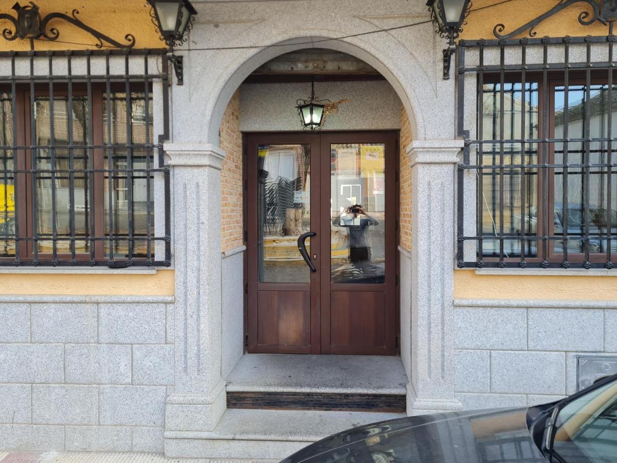 فندق Hostal El Hidalgo Villaluenga المظهر الخارجي الصورة